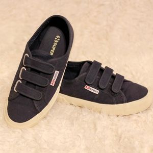 Navy Canvas Velcro Superga size 7